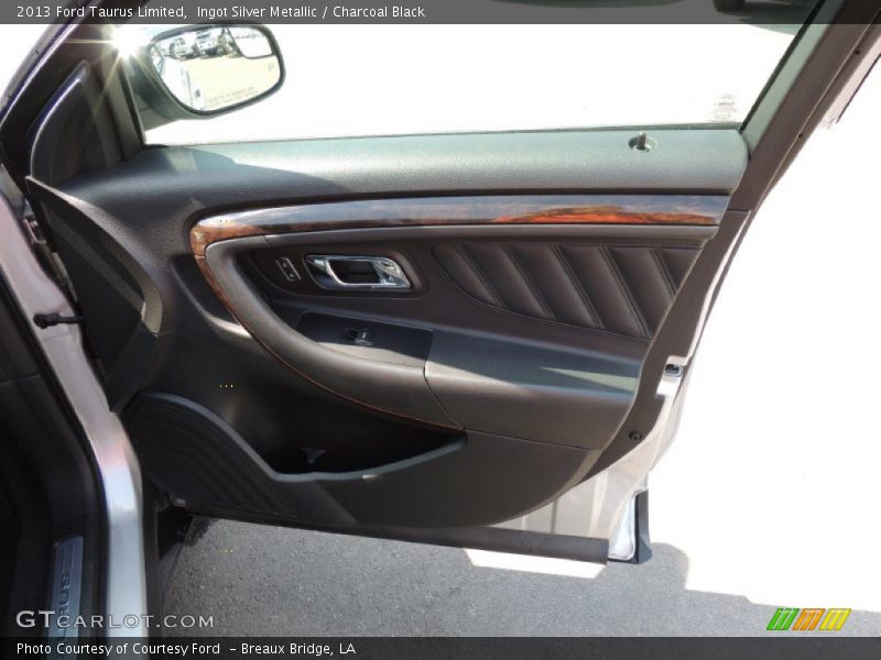 Ingot Silver Metallic / Charcoal Black 2013 Ford Taurus Limited