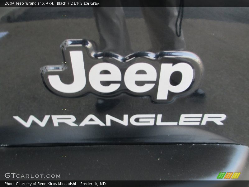 Black / Dark Slate Gray 2004 Jeep Wrangler X 4x4