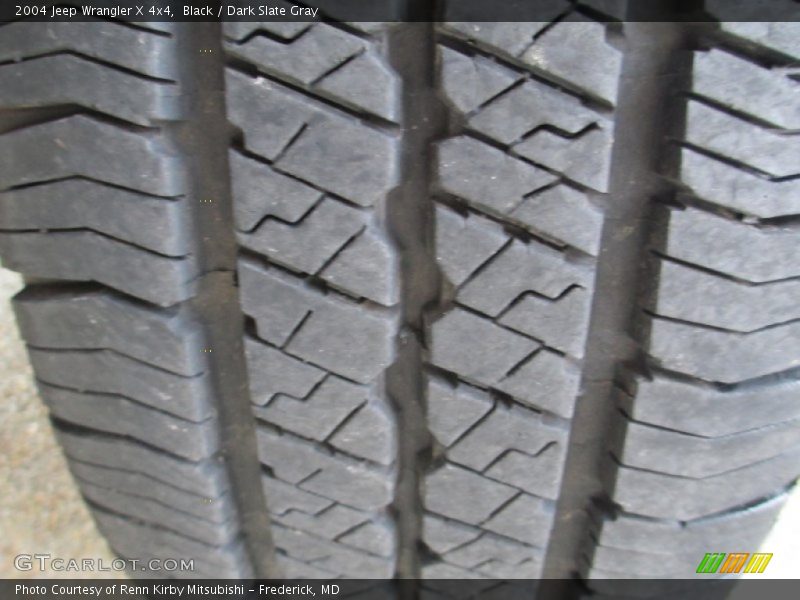 Black / Dark Slate Gray 2004 Jeep Wrangler X 4x4