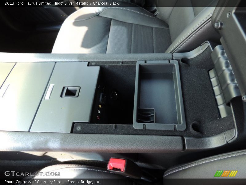 Ingot Silver Metallic / Charcoal Black 2013 Ford Taurus Limited