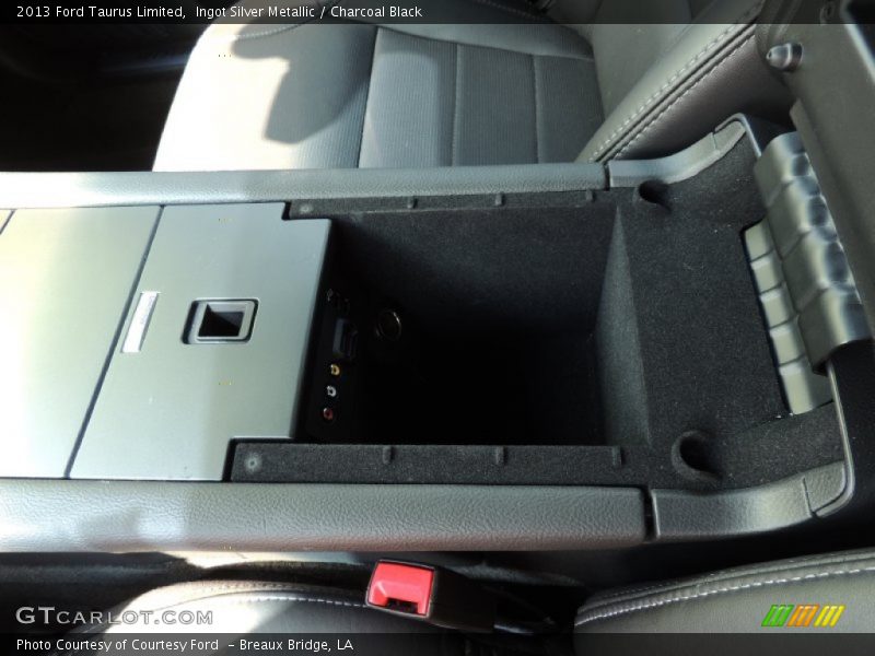 Ingot Silver Metallic / Charcoal Black 2013 Ford Taurus Limited