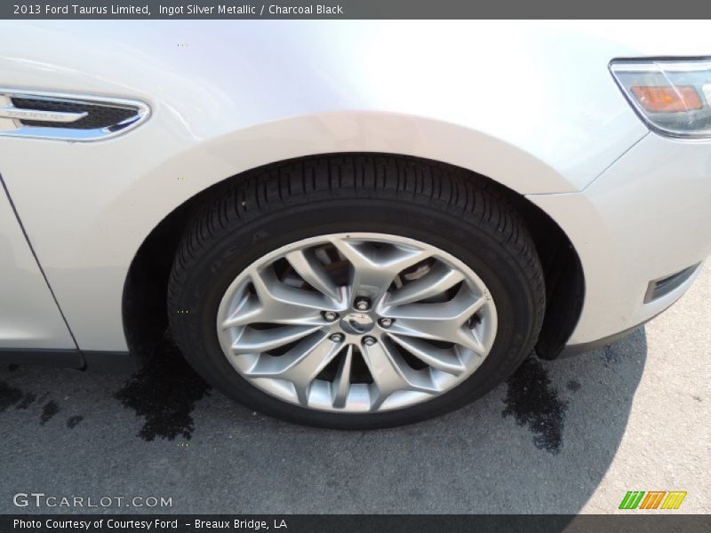 Ingot Silver Metallic / Charcoal Black 2013 Ford Taurus Limited