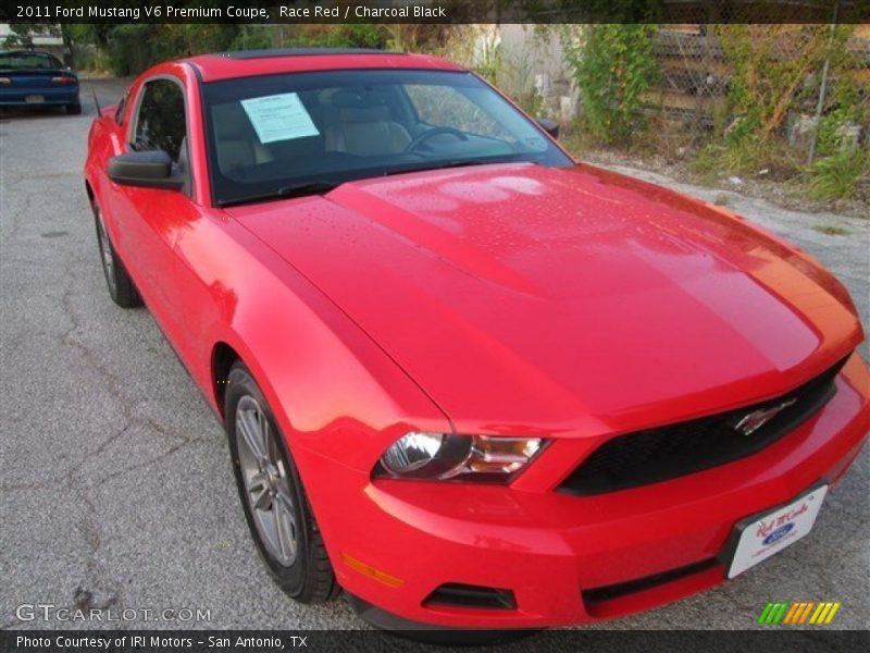 Race Red / Charcoal Black 2011 Ford Mustang V6 Premium Coupe