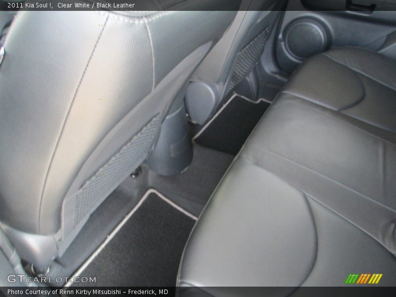Clear White / Black Leather 2011 Kia Soul !