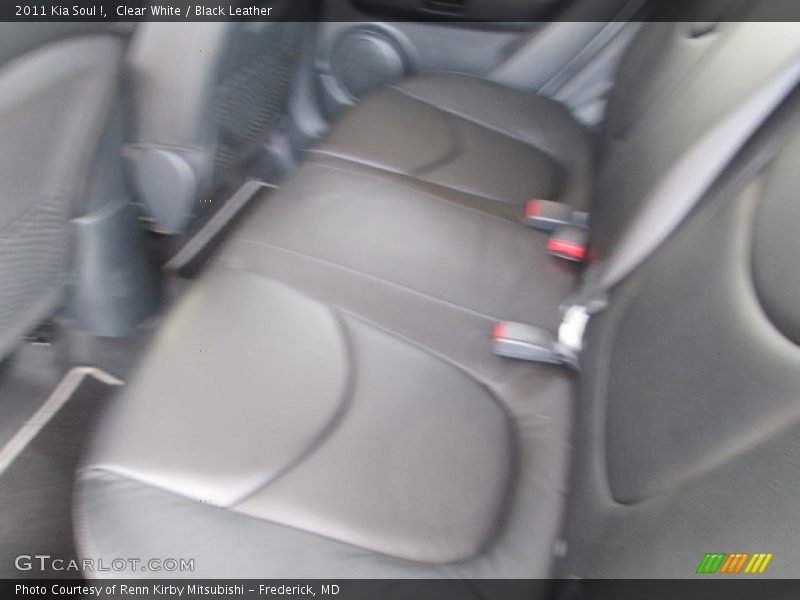 Clear White / Black Leather 2011 Kia Soul !