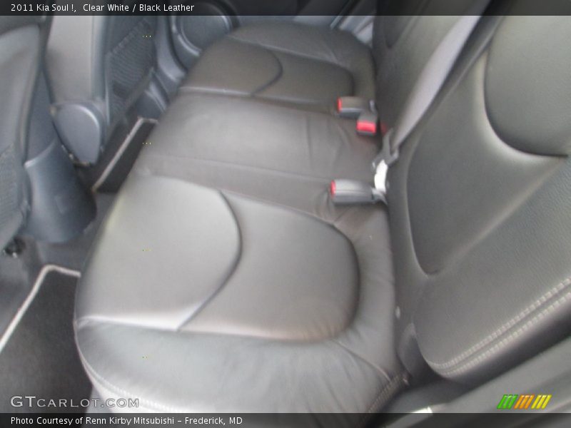 Clear White / Black Leather 2011 Kia Soul !