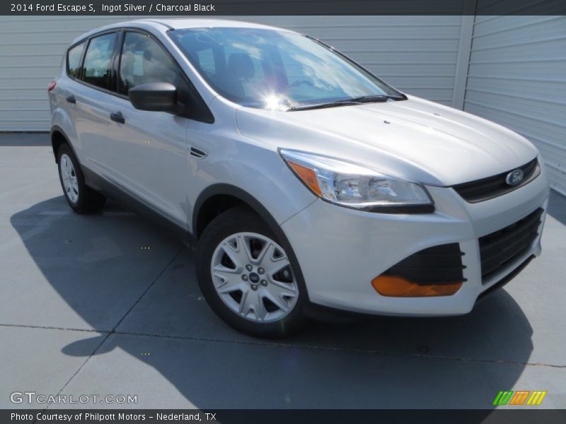 Ingot Silver / Charcoal Black 2014 Ford Escape S