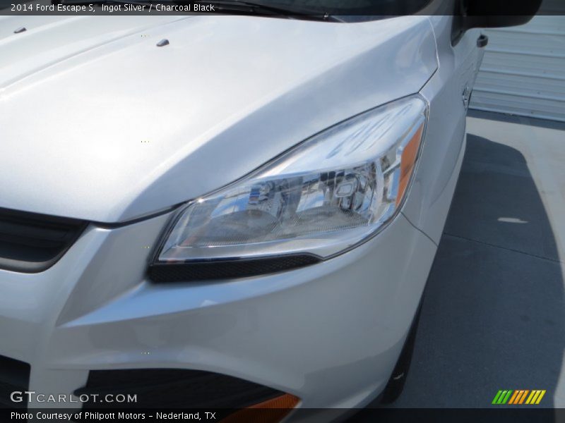 Ingot Silver / Charcoal Black 2014 Ford Escape S