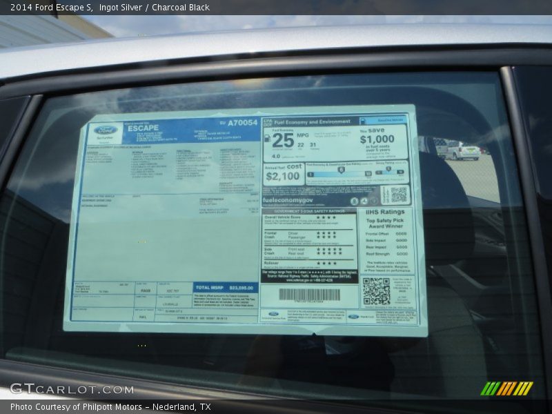 Ingot Silver / Charcoal Black 2014 Ford Escape S