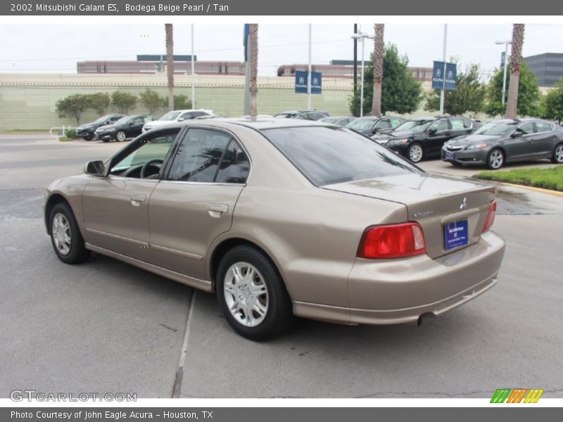 Bodega Beige Pearl / Tan 2002 Mitsubishi Galant ES