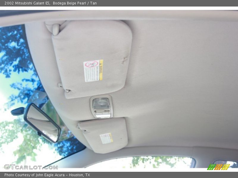 Bodega Beige Pearl / Tan 2002 Mitsubishi Galant ES