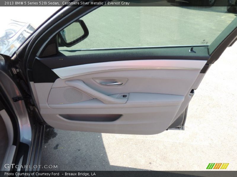 Cashmere Silver Metallic / Everest Gray 2013 BMW 5 Series 528i Sedan