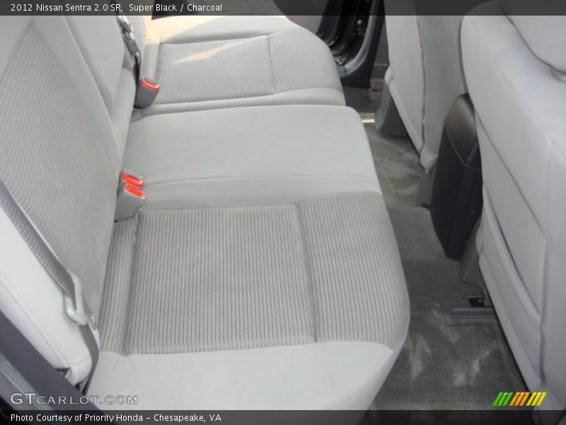 Super Black / Charcoal 2012 Nissan Sentra 2.0 SR