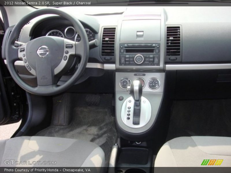 Super Black / Charcoal 2012 Nissan Sentra 2.0 SR
