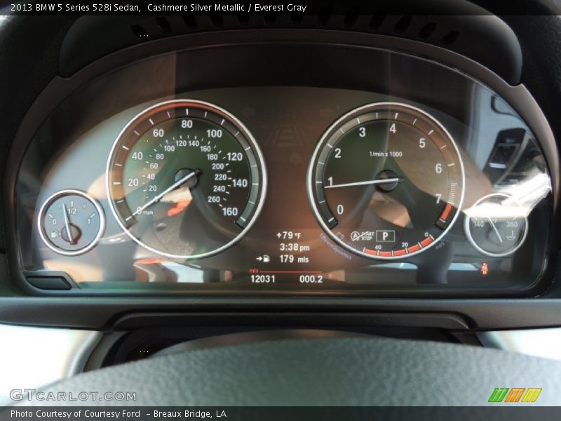 Cashmere Silver Metallic / Everest Gray 2013 BMW 5 Series 528i Sedan