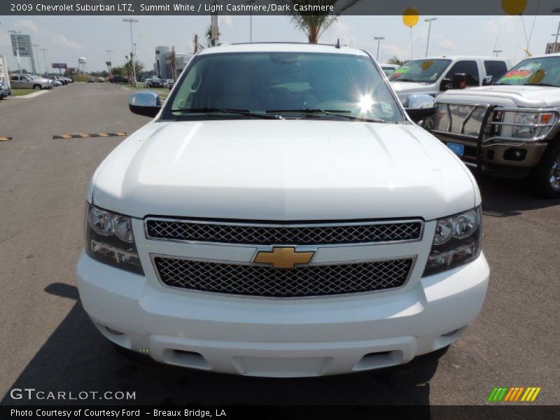 Summit White / Light Cashmere/Dark Cashmere 2009 Chevrolet Suburban LTZ