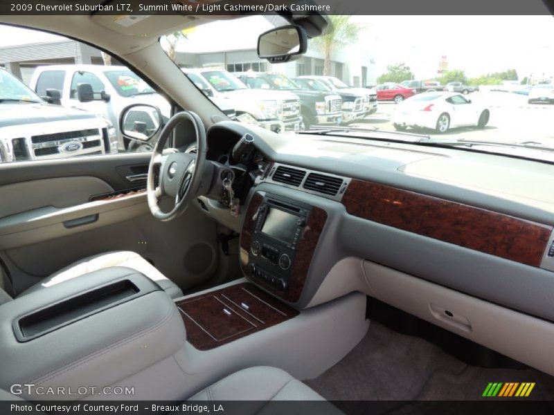 Summit White / Light Cashmere/Dark Cashmere 2009 Chevrolet Suburban LTZ
