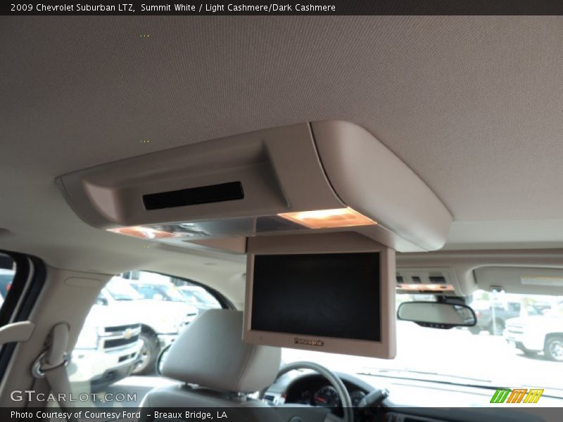 Summit White / Light Cashmere/Dark Cashmere 2009 Chevrolet Suburban LTZ