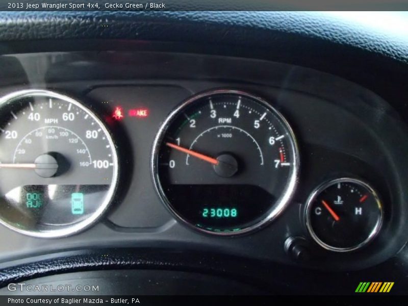 Gecko Green / Black 2013 Jeep Wrangler Sport 4x4