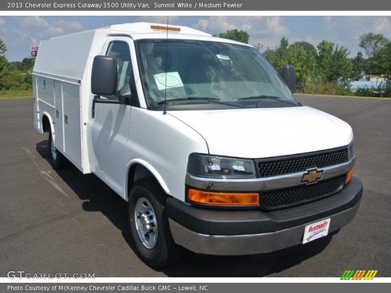 Summit White / Medium Pewter 2013 Chevrolet Express Cutaway 3500 Utility Van