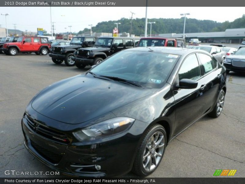 Pitch Black / Black/Light Diesel Gray 2013 Dodge Dart Rallye