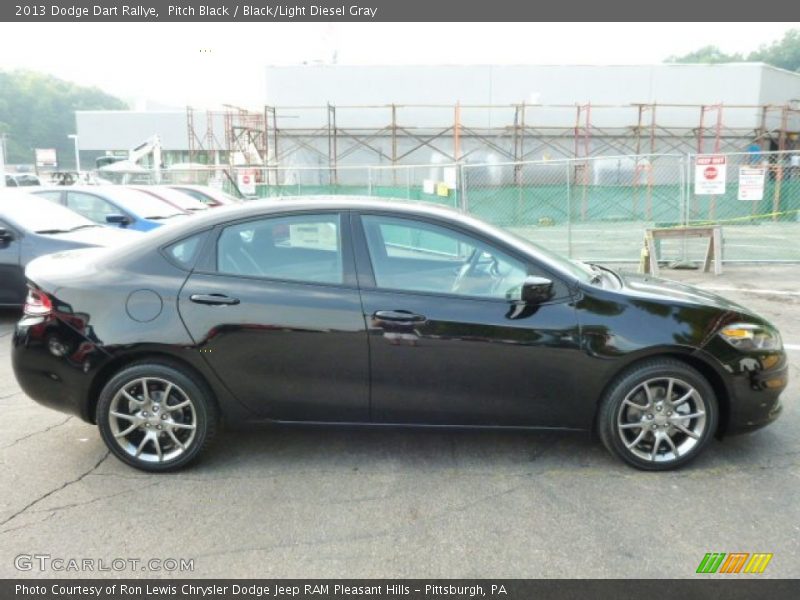 Pitch Black / Black/Light Diesel Gray 2013 Dodge Dart Rallye