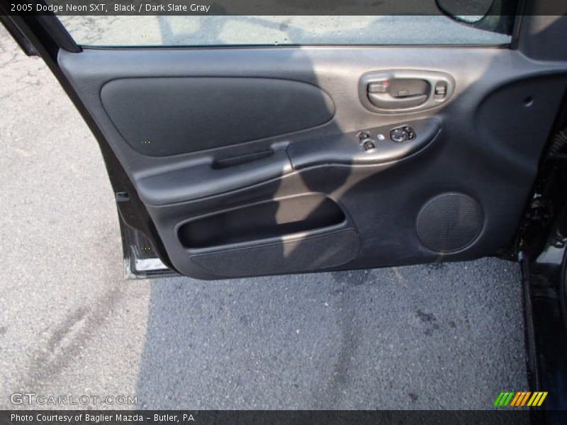 Black / Dark Slate Gray 2005 Dodge Neon SXT