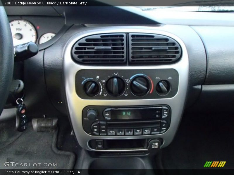Black / Dark Slate Gray 2005 Dodge Neon SXT