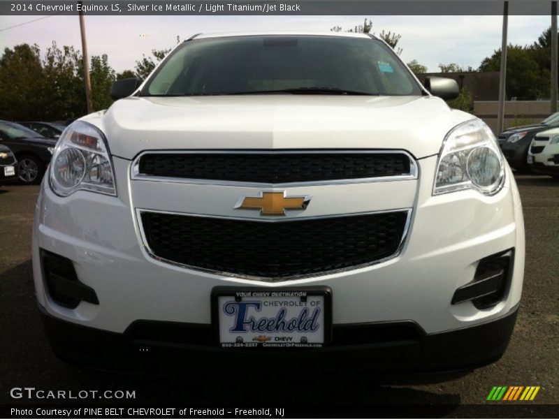 Silver Ice Metallic / Light Titanium/Jet Black 2014 Chevrolet Equinox LS