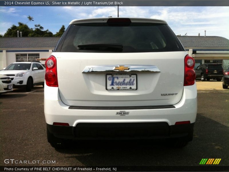 Silver Ice Metallic / Light Titanium/Jet Black 2014 Chevrolet Equinox LS