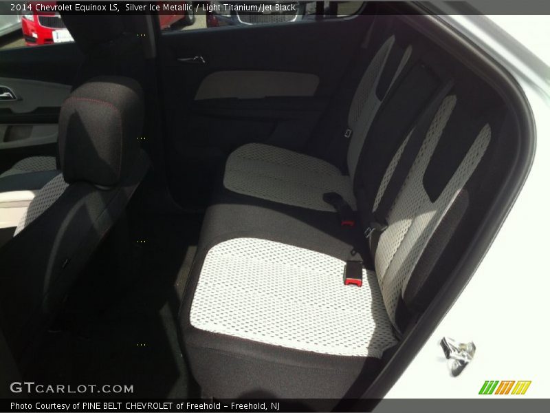 Silver Ice Metallic / Light Titanium/Jet Black 2014 Chevrolet Equinox LS