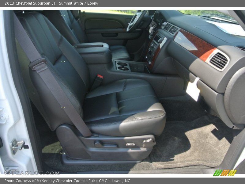 Summit White / Ebony 2013 Chevrolet Suburban LT