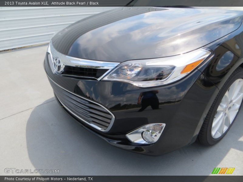 Attitude Black Pearl / Black 2013 Toyota Avalon XLE