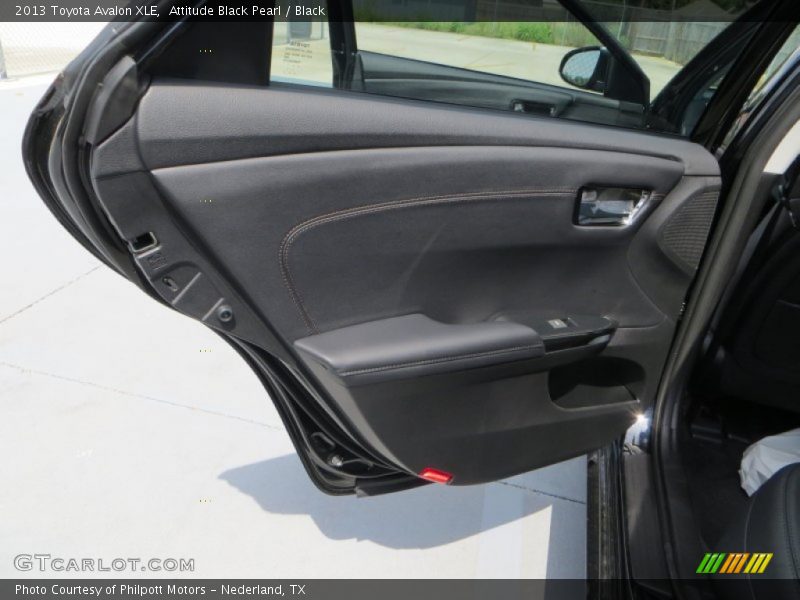 Attitude Black Pearl / Black 2013 Toyota Avalon XLE