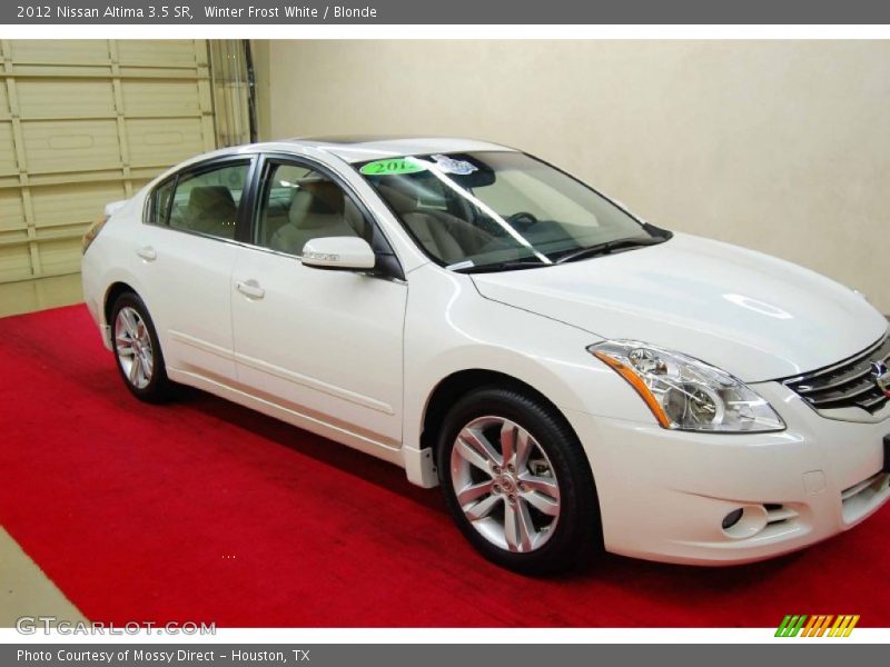 Winter Frost White / Blonde 2012 Nissan Altima 3.5 SR