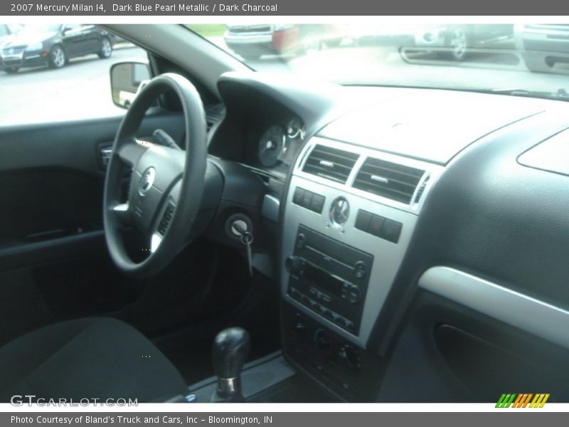 Dark Blue Pearl Metallic / Dark Charcoal 2007 Mercury Milan I4