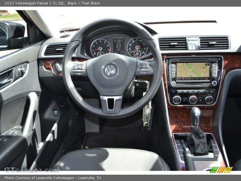 Black / Titan Black 2013 Volkswagen Passat 2.5L SEL