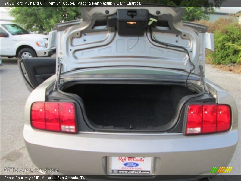 Vapor Silver Metallic / Dark Charcoal 2008 Ford Mustang GT Premium Coupe