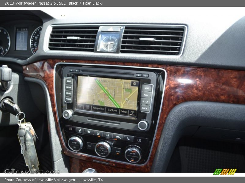 Black / Titan Black 2013 Volkswagen Passat 2.5L SEL