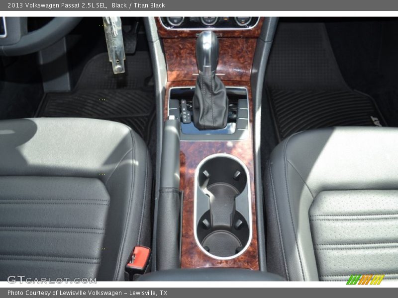 Black / Titan Black 2013 Volkswagen Passat 2.5L SEL