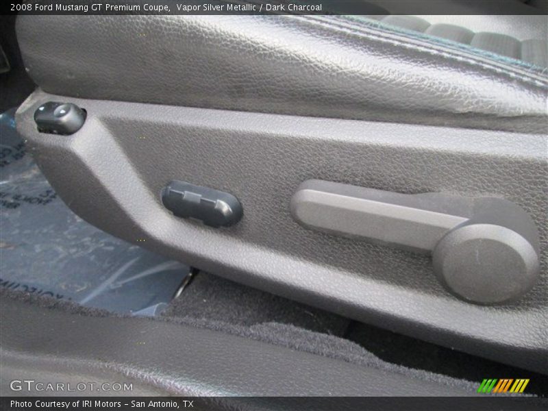 Vapor Silver Metallic / Dark Charcoal 2008 Ford Mustang GT Premium Coupe