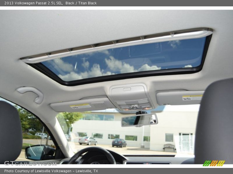 Black / Titan Black 2013 Volkswagen Passat 2.5L SEL