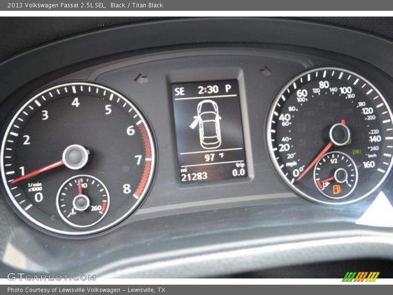 Black / Titan Black 2013 Volkswagen Passat 2.5L SEL