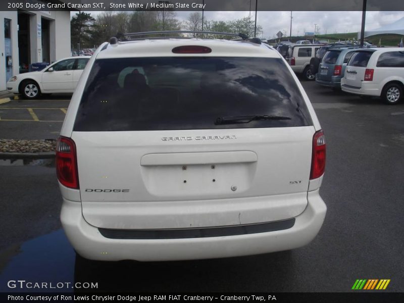 Stone White / Medium Slate Gray 2005 Dodge Grand Caravan SXT