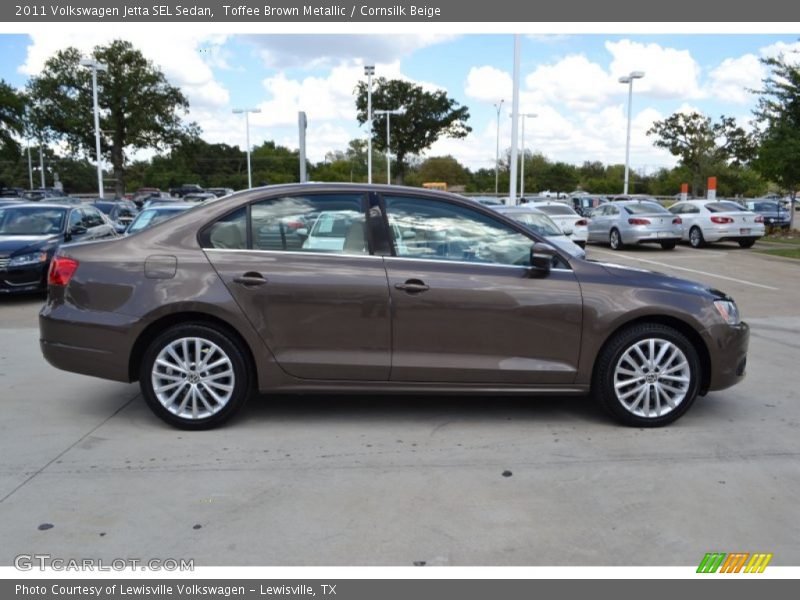 Toffee Brown Metallic / Cornsilk Beige 2011 Volkswagen Jetta SEL Sedan