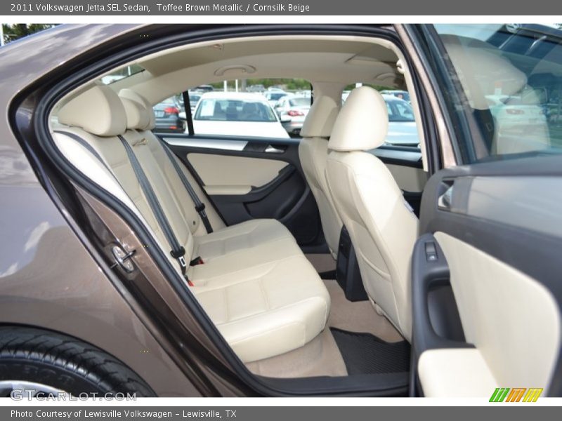 Toffee Brown Metallic / Cornsilk Beige 2011 Volkswagen Jetta SEL Sedan