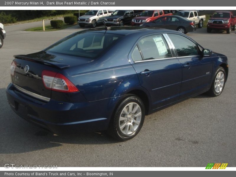 Dark Blue Pearl Metallic / Dark Charcoal 2007 Mercury Milan I4
