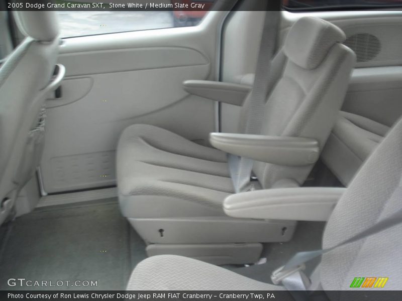 Stone White / Medium Slate Gray 2005 Dodge Grand Caravan SXT