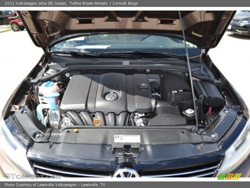 Toffee Brown Metallic / Cornsilk Beige 2011 Volkswagen Jetta SEL Sedan