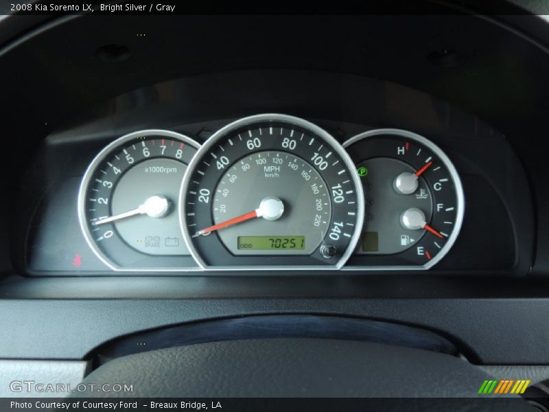 Bright Silver / Gray 2008 Kia Sorento LX